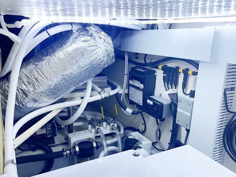 Slide: The Image of Fathom 43 Fly 2019 - 95