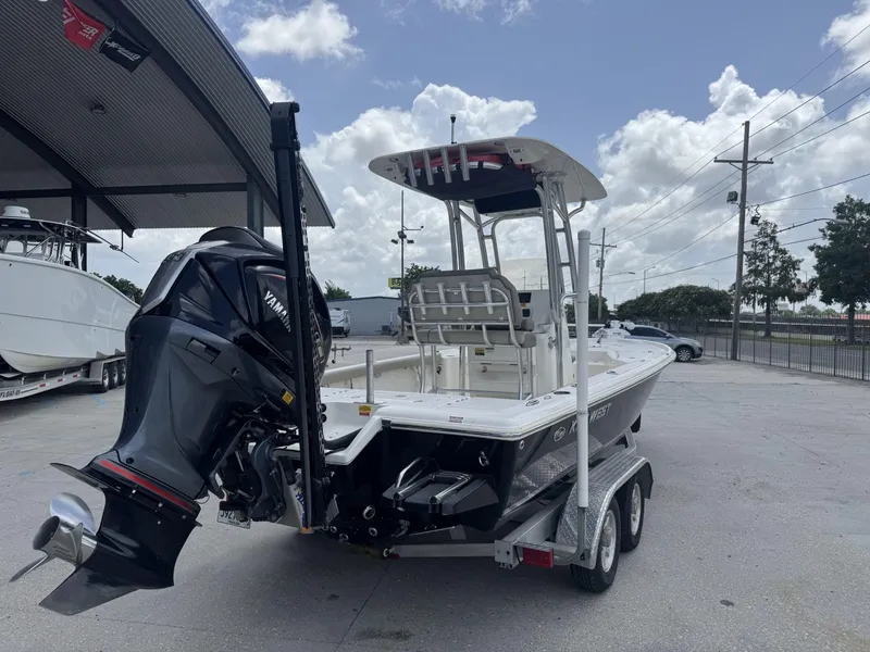 Slide: The Image of Key West 230 Bay Reef 2022 - 13