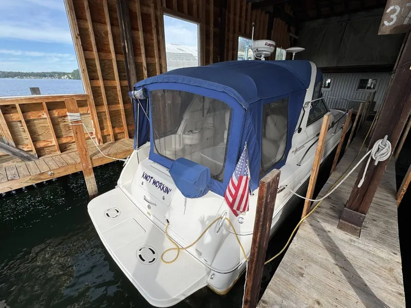 Slide: The Image of Sea Ray 310 Sundancer 2002 - 4