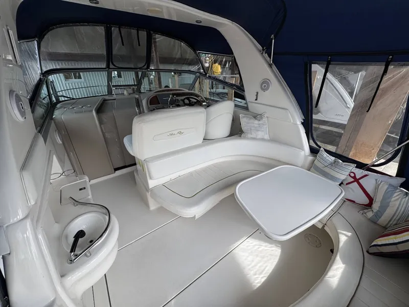 Slide: The Image of Sea Ray 310 Sundancer 2002 - 5