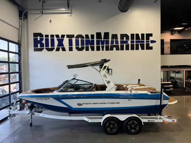 Slide: The Image of Nautique Super Air Nautique GS22 2017 - 1