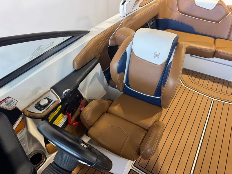 Slide: The Image of Nautique Super Air Nautique GS22 2017 - 21