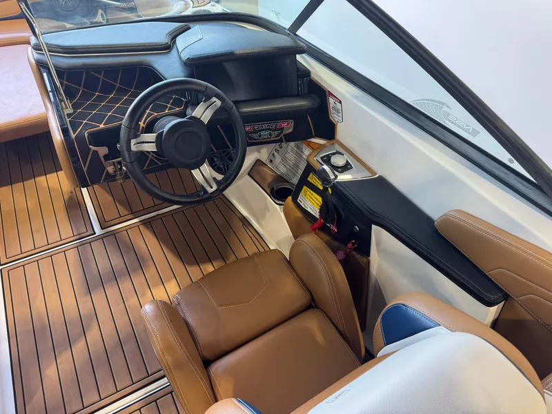 Slide: The Image of Nautique Super Air Nautique GS22 2017 - 25