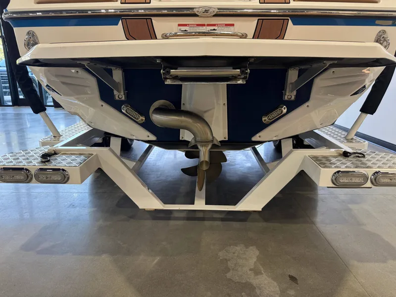 Slide: The Image of Nautique Super Air Nautique GS22 2017 - 7