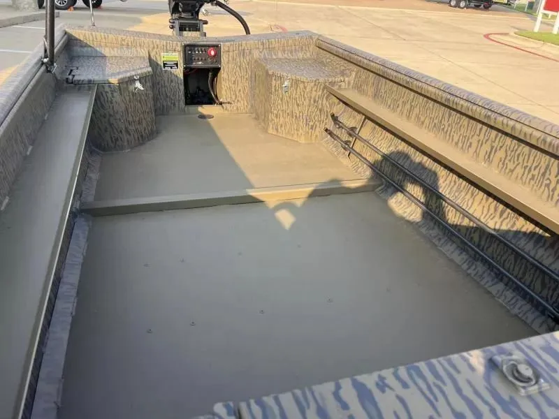 Slide: The Image of Gator-Tail 17/50 SAVAGE 2026 - 12