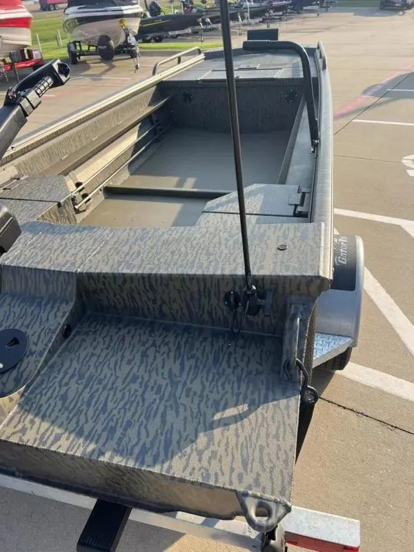 Slide: The Image of Gator-Tail 17/50 SAVAGE 2026 - 15