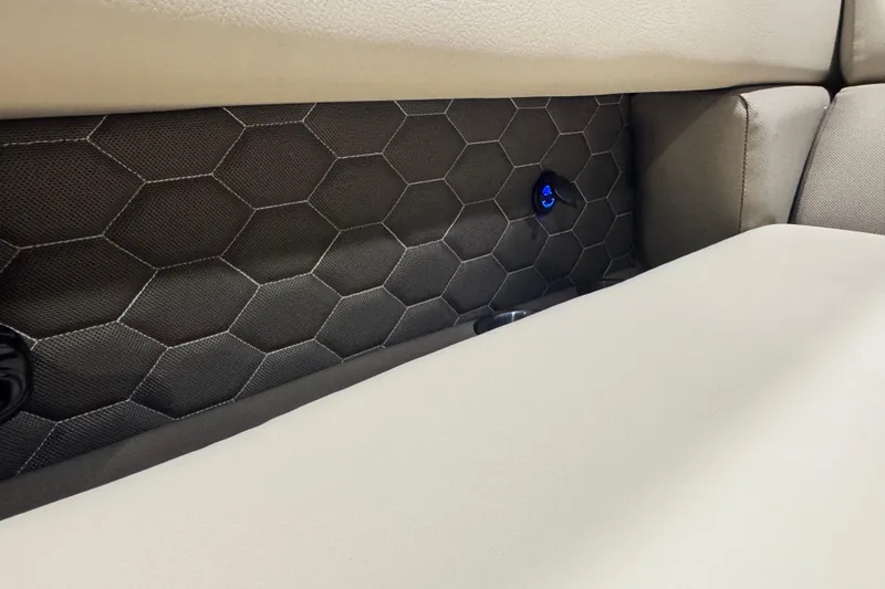 Slide: The Image of 2026 Veranda Relax VR265VLI interior with hexagonal pattern and USB charging port. - 6