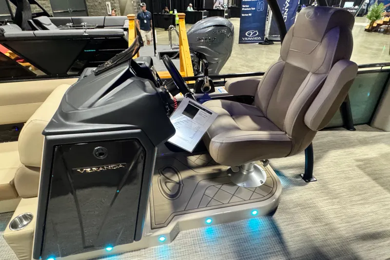 Slide: The Image of Captain's chair and console of 2026 Veranda Relax VR265VLI boat, featuring modern design. - 8