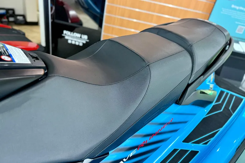Slide: The Image of 2025 Yamaha WaveRunner FX SVHO seat, showcasing sleek design and comfort features. - 6