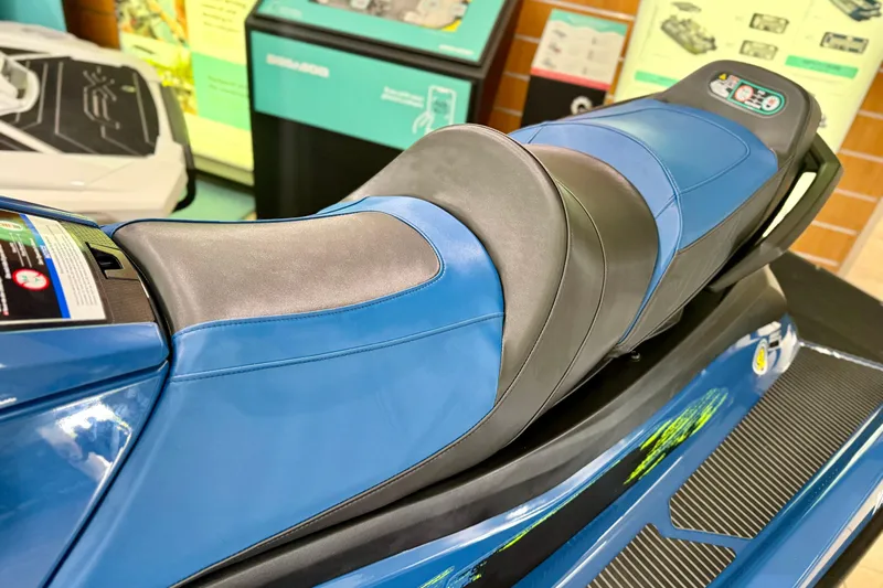 Slide: The Image of 2025 Yamaha WaveRunner VX Cruiser HO with Audio, featuring sleek blue seating design. - 5