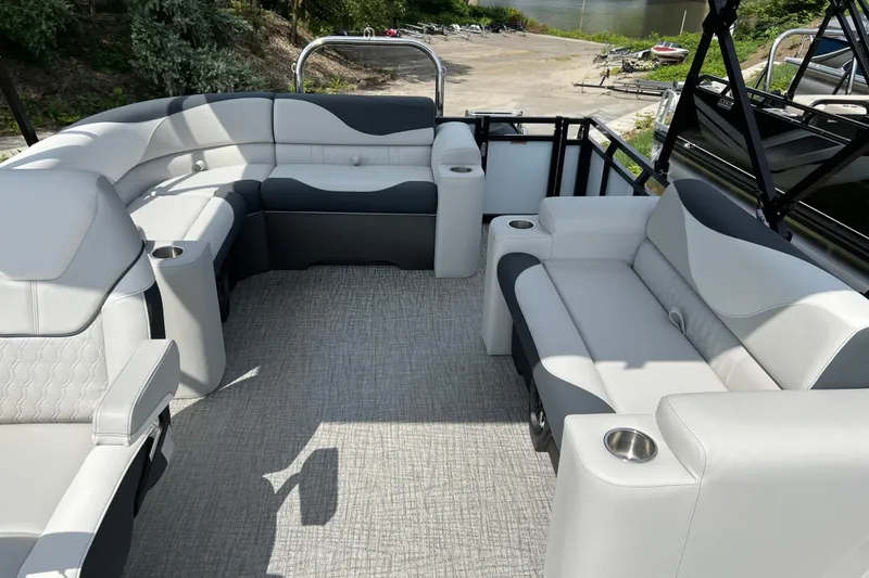 Slide: The Image of Luxurious seating on 2026 Tahoe TRITOON 2185 boat, featuring modern design and comfortable upholstery. - 7