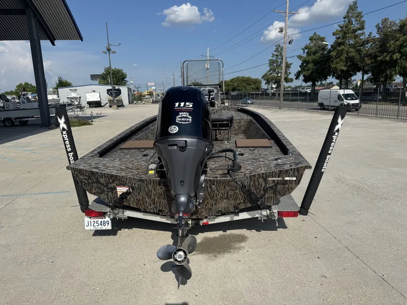 Slide: The Image of Xpress H190B Bay 2023 - 11