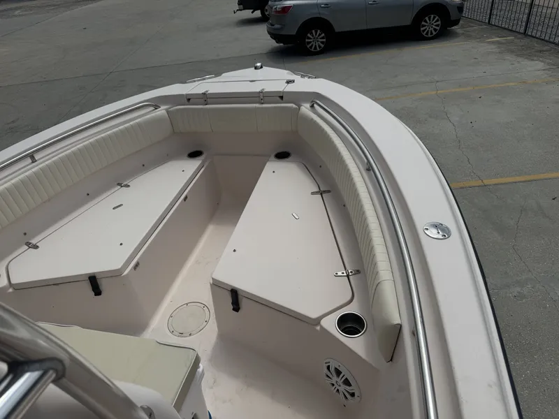 Slide: The Image of Grady-White Fisherman 209 2013 - 7