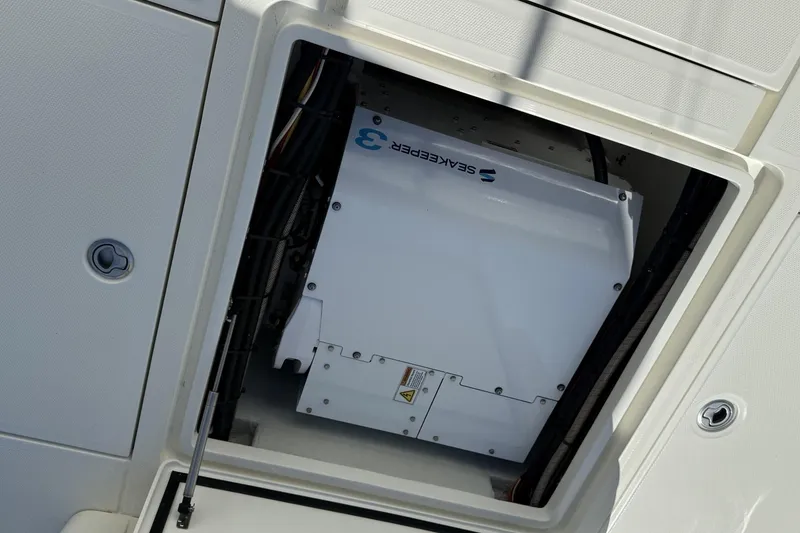 Slide: The Image of 2021 SeaVee 37 boat with Seakeeper 3 stabilizer system installed. - 16