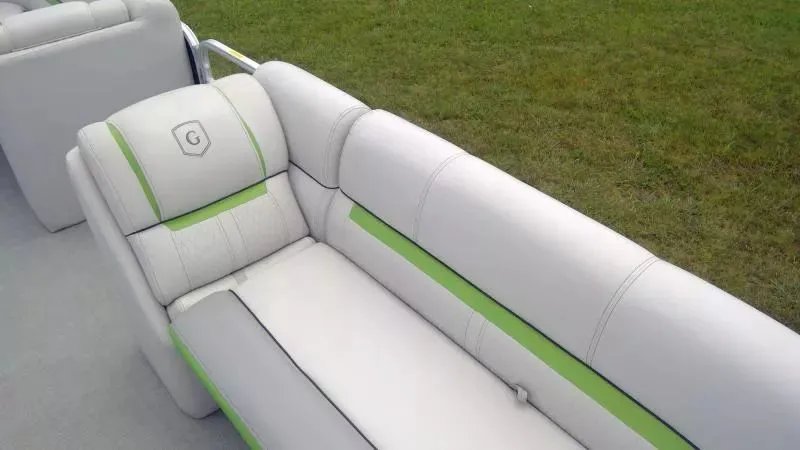 Slide: The Image of Godfrey Sweetwater 2286C 2019 - 11