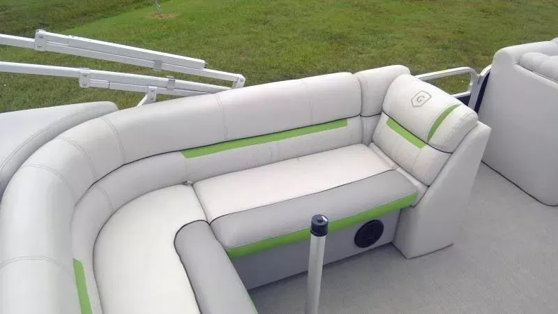 Slide: The Image of Godfrey Sweetwater 2286C 2019 - 15