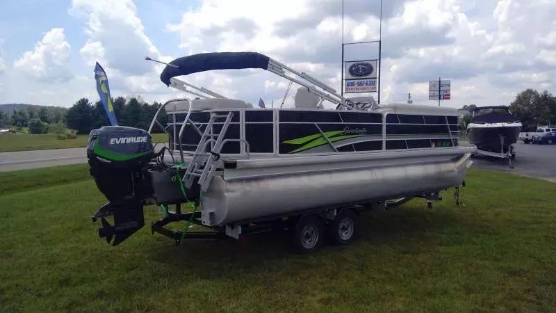 Slide: The Image of Godfrey Sweetwater 2286C 2019 - 3