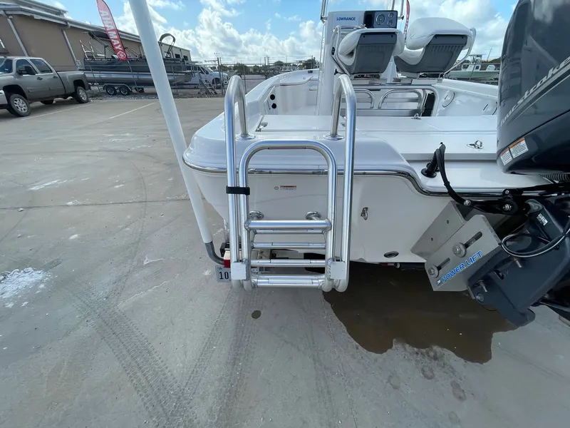 Slide: The Image of Blue Wave 2200 PureBay 2018 - 12