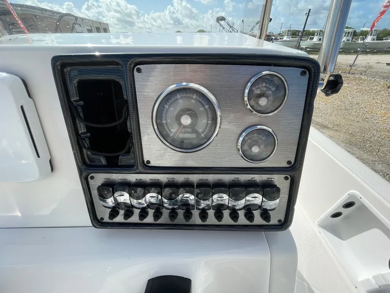 Slide: The Image of Blue Wave 2200 PureBay 2018 - 21