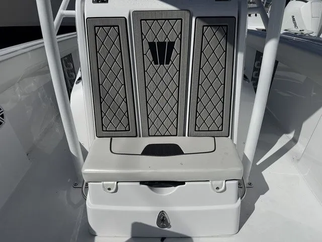 Slide: The Image of Wellcraft 242 Fisherman 2025 - 18