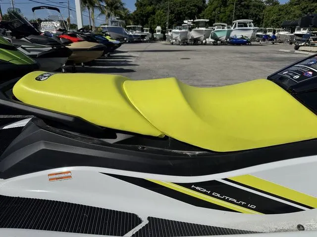 Slide: The Image of Yamaha VX 2021 - 8