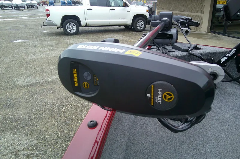 Slide: The Image of 2023 Tracker Pro Guide V-16 SC with Minn Kota Terrova trolling motor. - 10