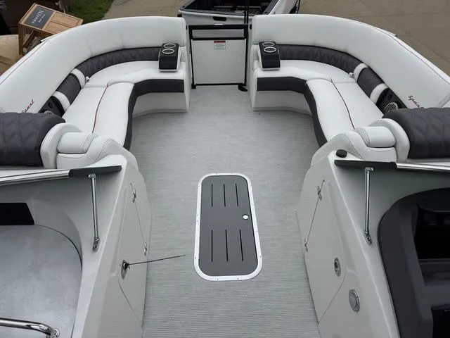 Slide: The Image of Bennington Q Swingback 27 QSBWAT2 2026 - 24