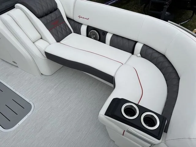 Slide: The Image of Bennington Q Swingback 27 QSBWAT2 2026 - 26