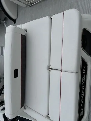 Slide: The Image of Bennington Q Swingback 27 QSBWAT2 2026 - 28