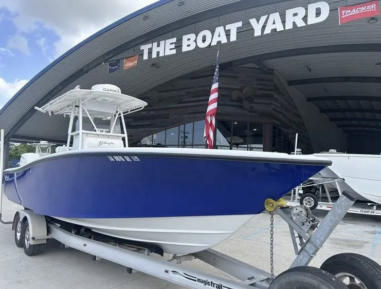 Slide: The Image of Yellowfin 31 Center Console 2001 - 3