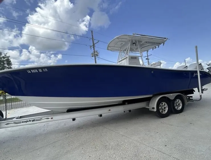 Slide: The Image of Yellowfin 31 Center Console 2001 - 8
