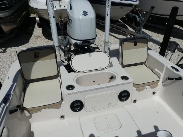 Slide: The Image of Carolina 23 LS 2022 - 15