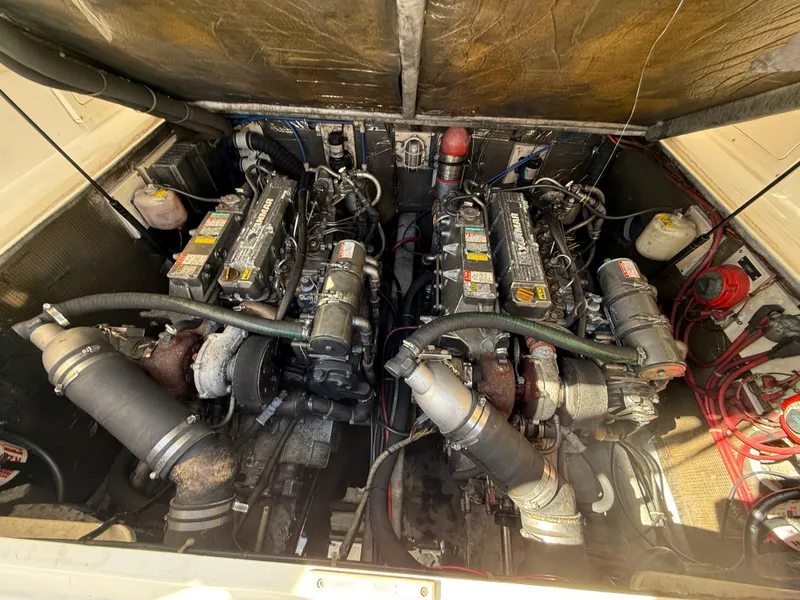 Slide: The Image of Engine compartment of a 2001 Albemarle 280 Express Sport Fisherman with diesel power. - 34