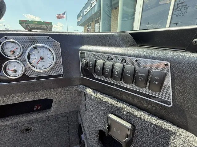 Slide: The Image of Lund 2075 Impact XS Sport 2026 - 18