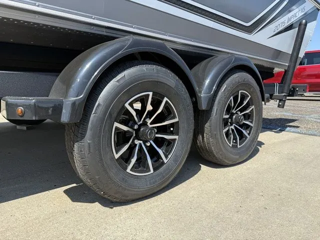 Slide: The Image of Lund 2075 Impact XS Sport 2026 - 4