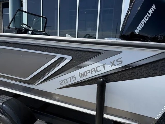 Slide: The Image of Lund 2075 Impact XS Sport 2026 - 5