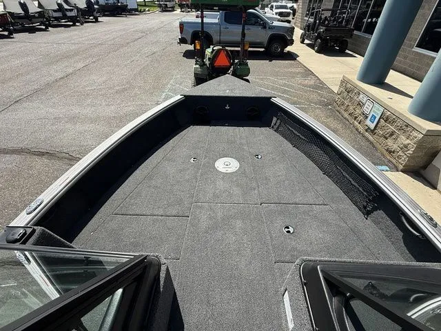 Slide: The Image of Lund 2075 Impact XS Sport 2026 - 9