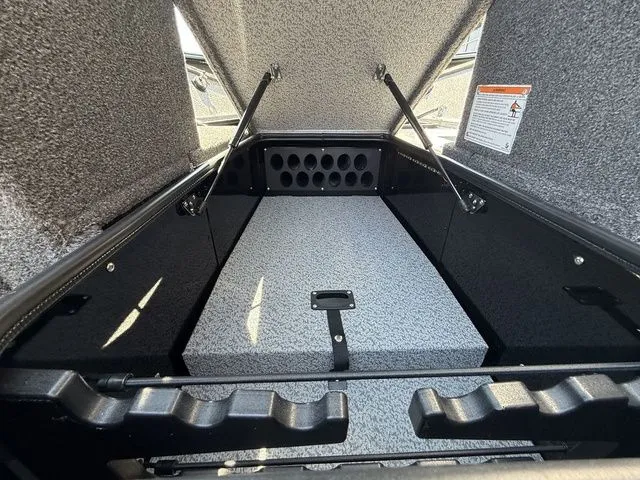 Slide: The Image of Lund 1775 Impact XS Sport 2026 - 14