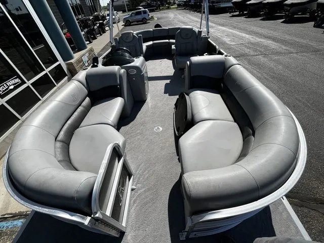 Slide: The Image of Misty Harbor 2285CS Pontoon 2015 - 20