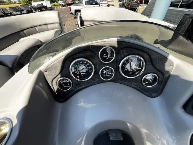 Slide: The Image of Misty Harbor 2285CS Pontoon 2015 - 23