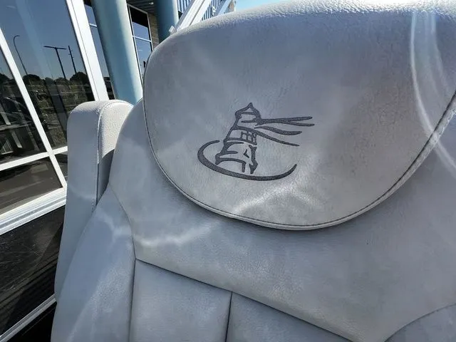 Slide: The Image of Misty Harbor 2285CS Pontoon 2015 - 26