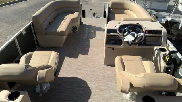 Slide: The Image of Godfrey Xperience 2086 SBX Sport Tube 27 In. Package 2026 - 10