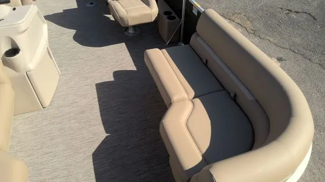 Slide: The Image of Godfrey Xperience 2086 SBX Sport Tube 27 In. Package 2026 - 4