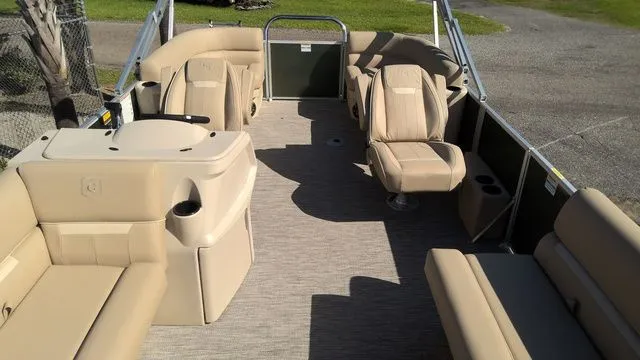 Slide: The Image of Godfrey Xperience 2086 SBX Sport Tube 27 In. Package 2026 - 5