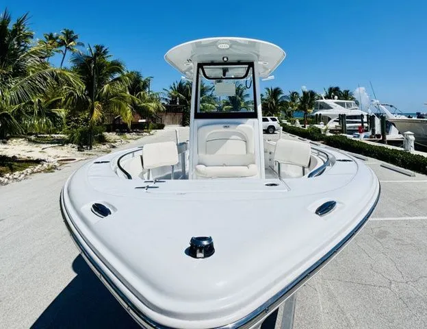 Slide: The Image of Sea Hunt Ultra 239 SE 2024 - 20