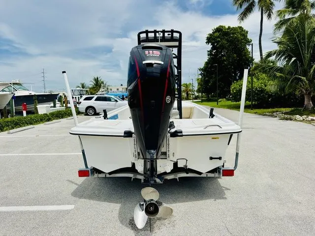 Slide: The Image of Mako Pro Skiff 19 CC Top Drive 2018 - 4