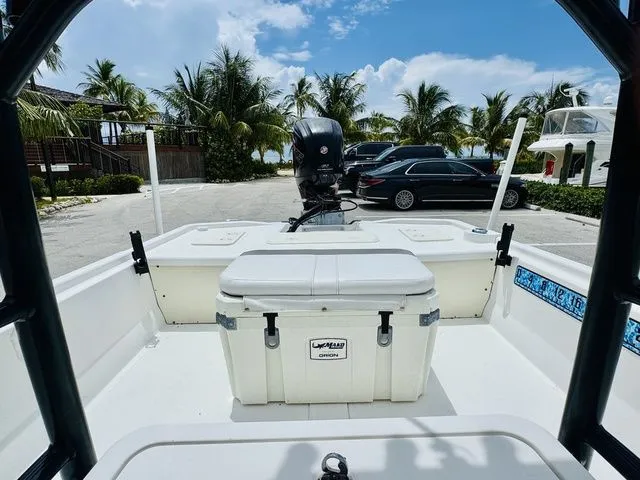 Slide: The Image of Mako Pro Skiff 19 CC Top Drive 2018 - 6
