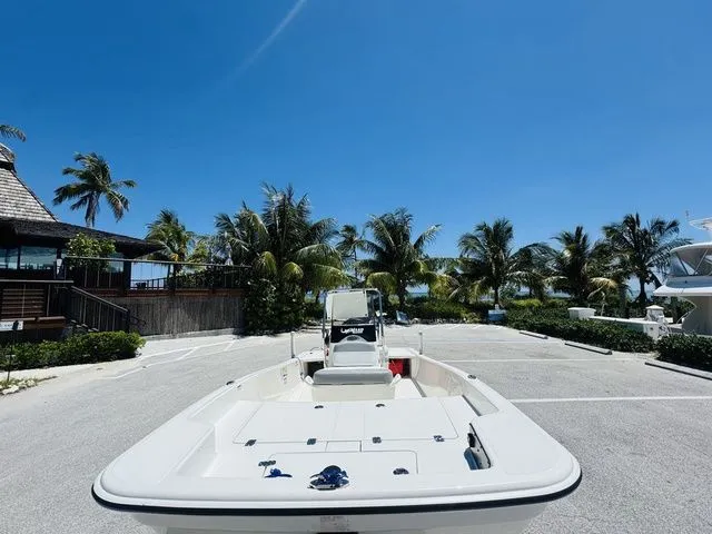 Slide: The Image of Mako Pro Skiff 15 CC 2023 - 14