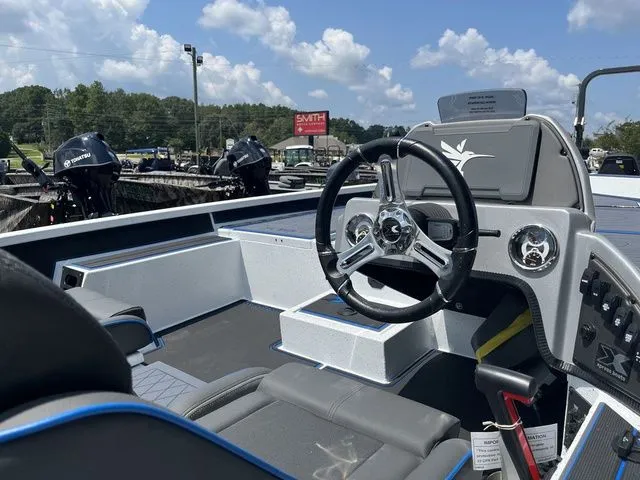 Slide: The Image of Xpress X19 Pro 2026 - 11