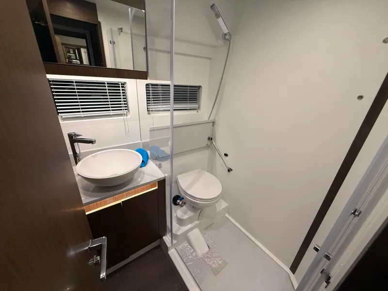 Slide: The Image of Beneteau Antares 12 Fly 2026 - 14